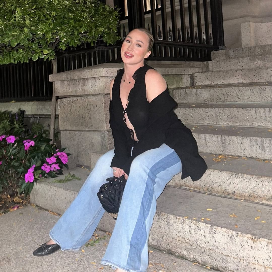 Post 3 by I T S   L I L L I  💕👸🏼 on Instagram (carousel)