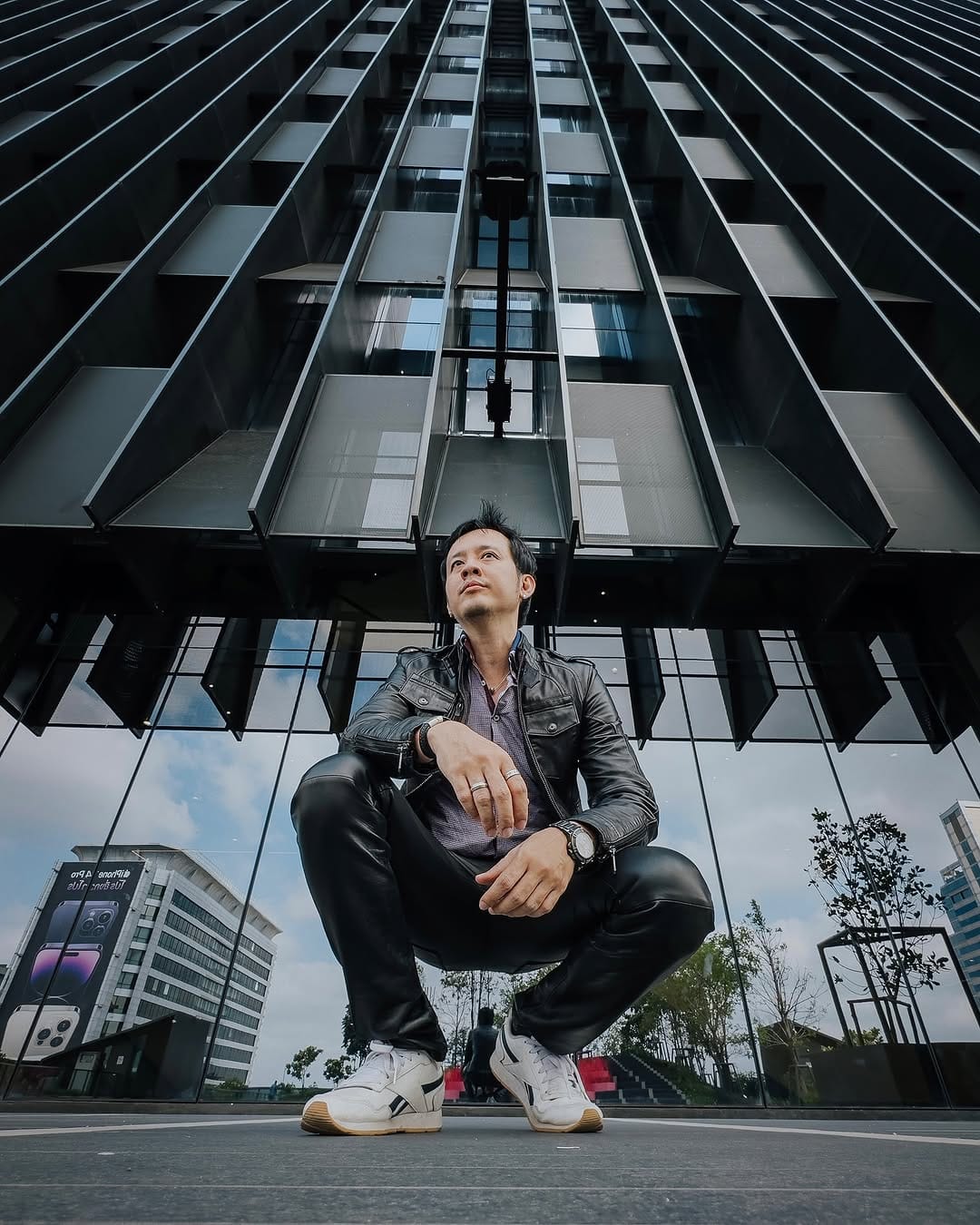 Post 4 by Fred on Instagram (image)