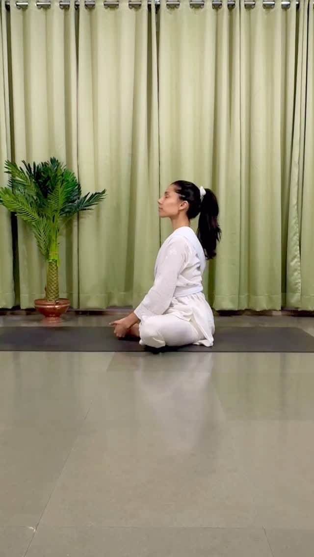 Post 4 by Pooja Chiplunkar on Instagram (video)