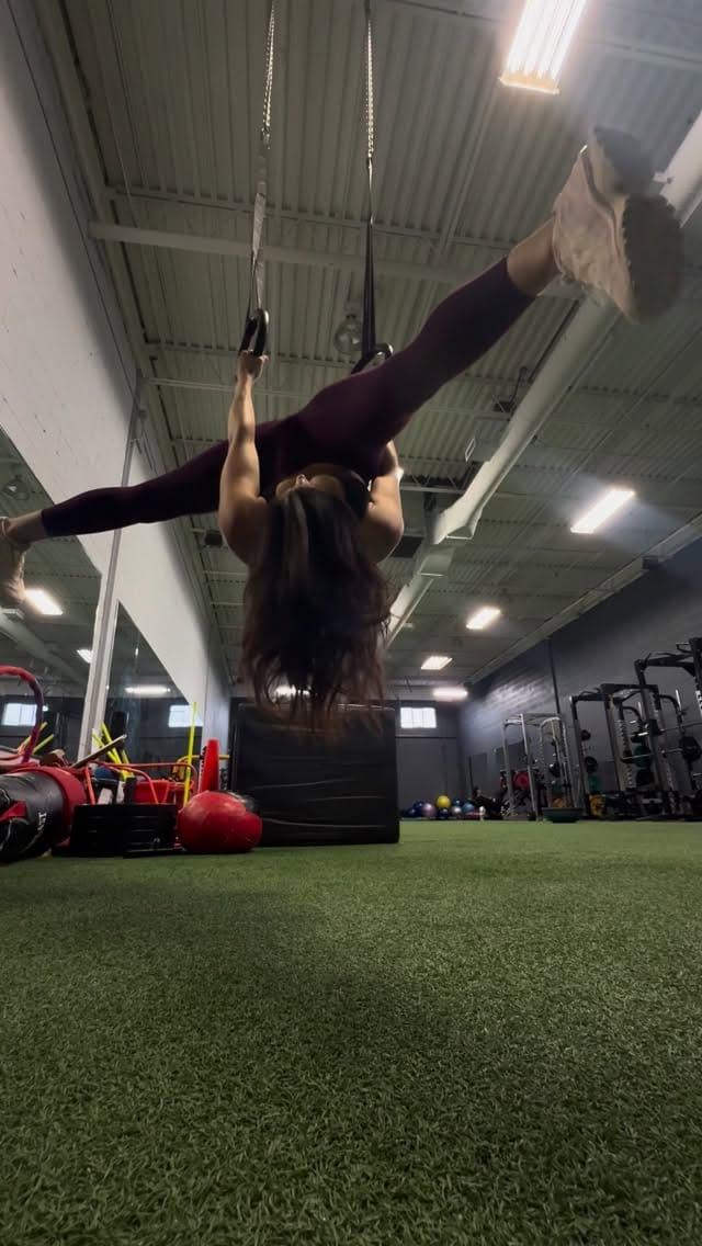 Post 4 by @holisticshine on Instagram (video)