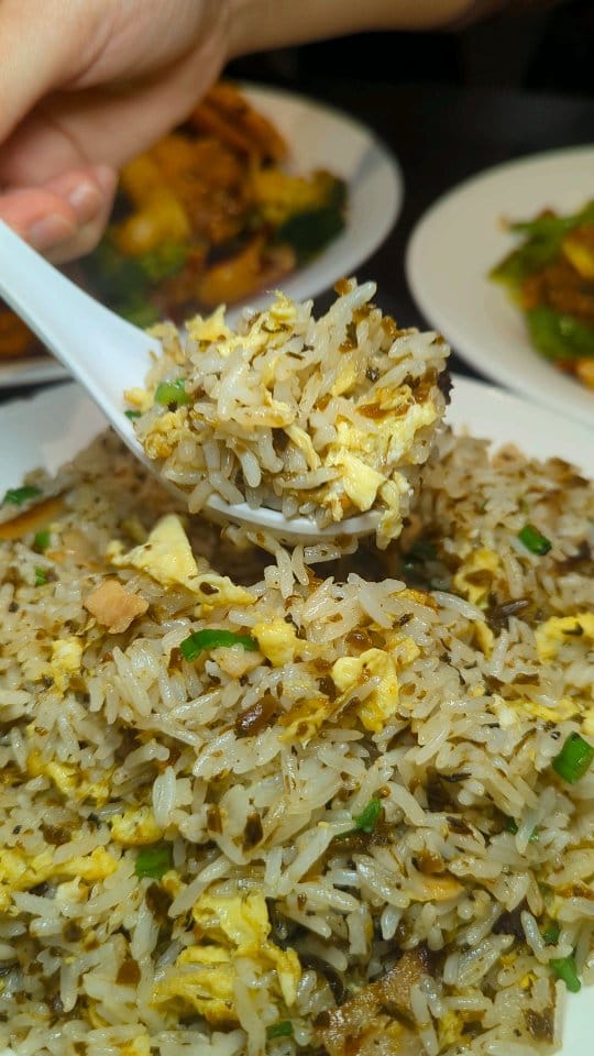 Post 10 by Win Shi | Toronto Foodie on Instagram (video)