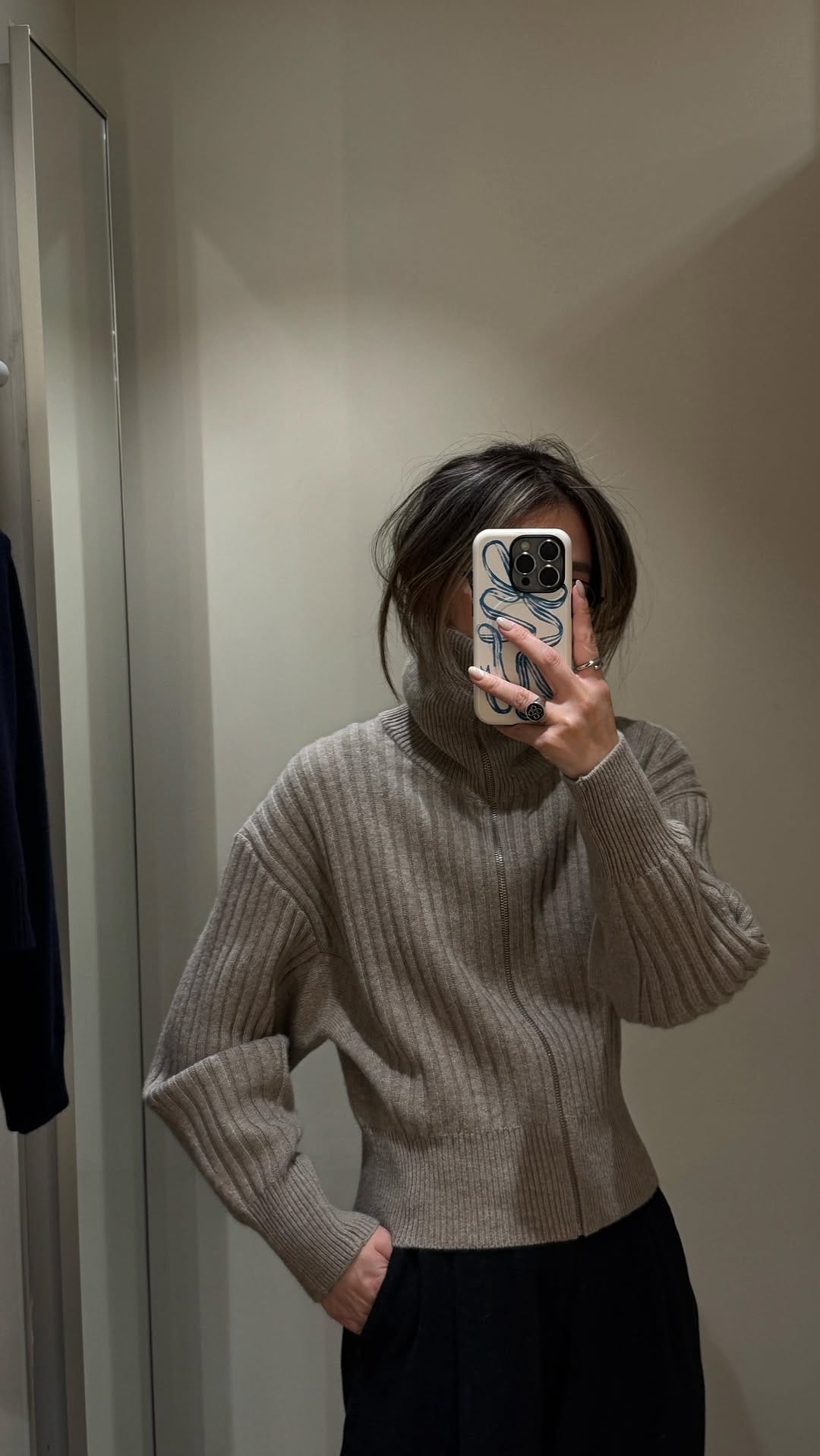 Post 1 by Dan Lu - fashion content & UGC｜vancouver on Instagram (video)