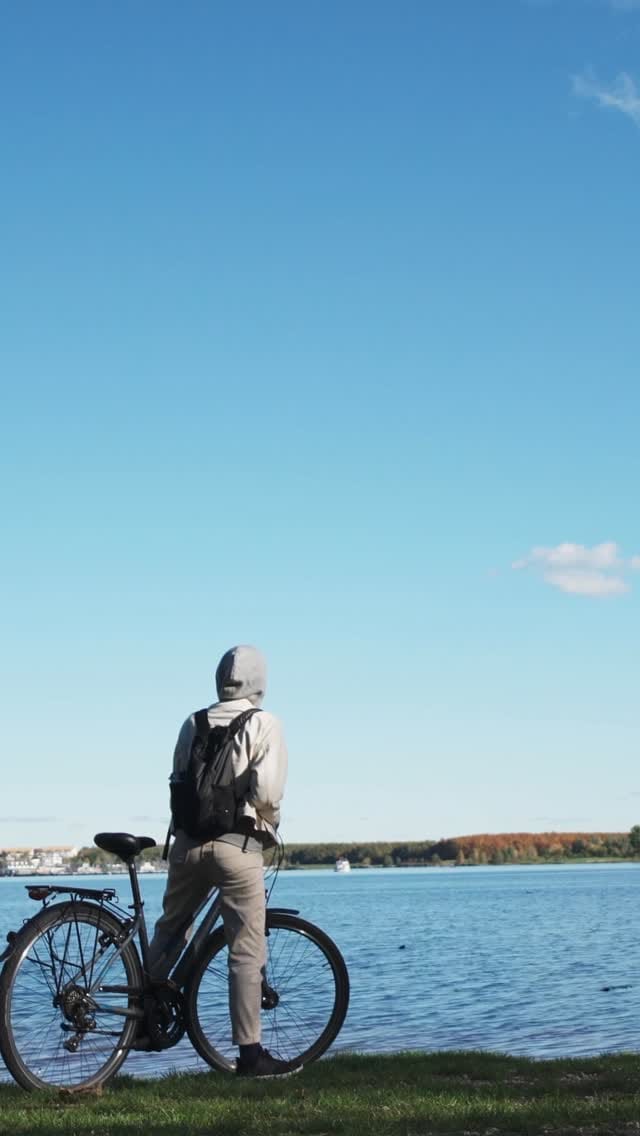 Post 1 by Solo traveler and photographer on Instagram (video)
