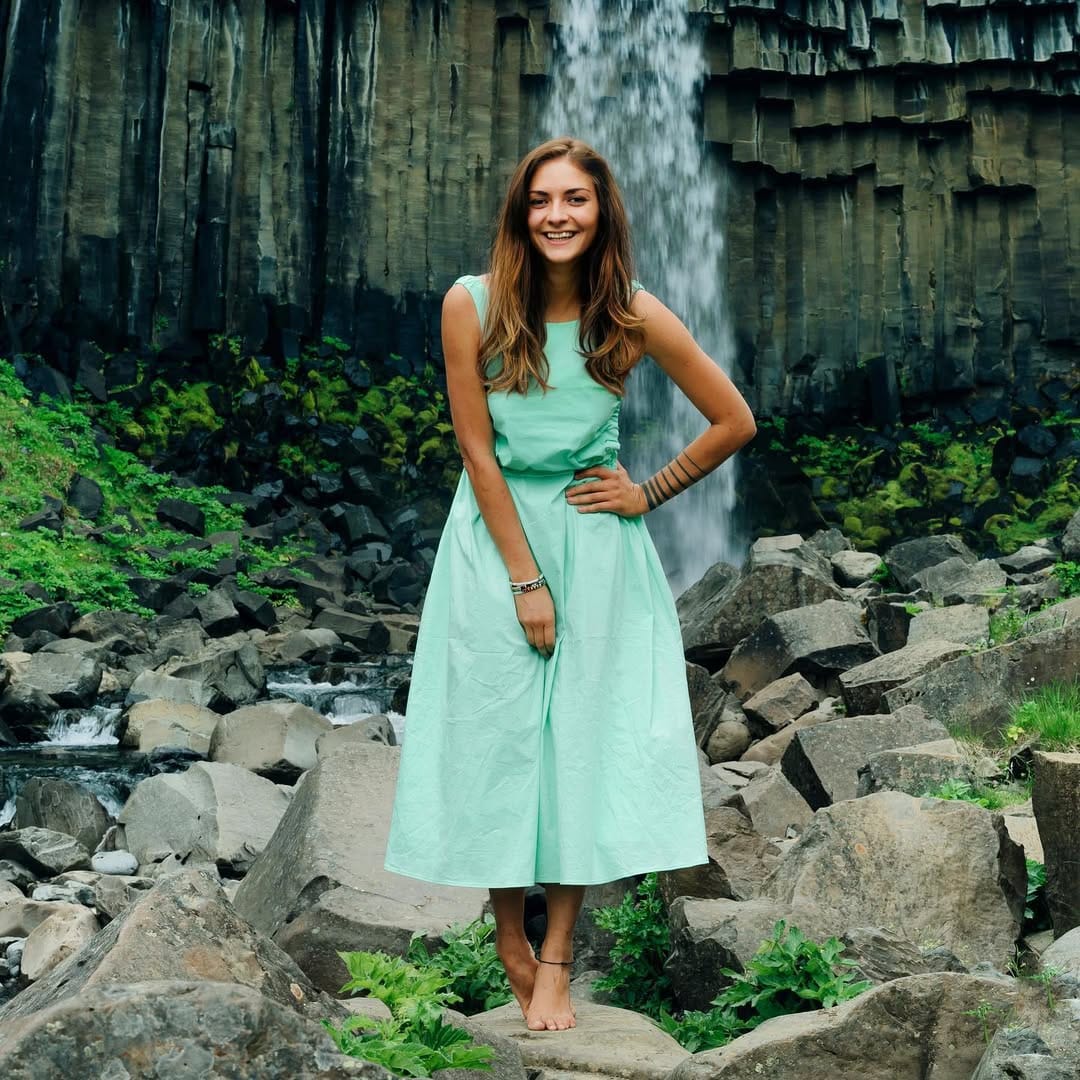 Post 10 by Solo traveler and photographer on Instagram (image)