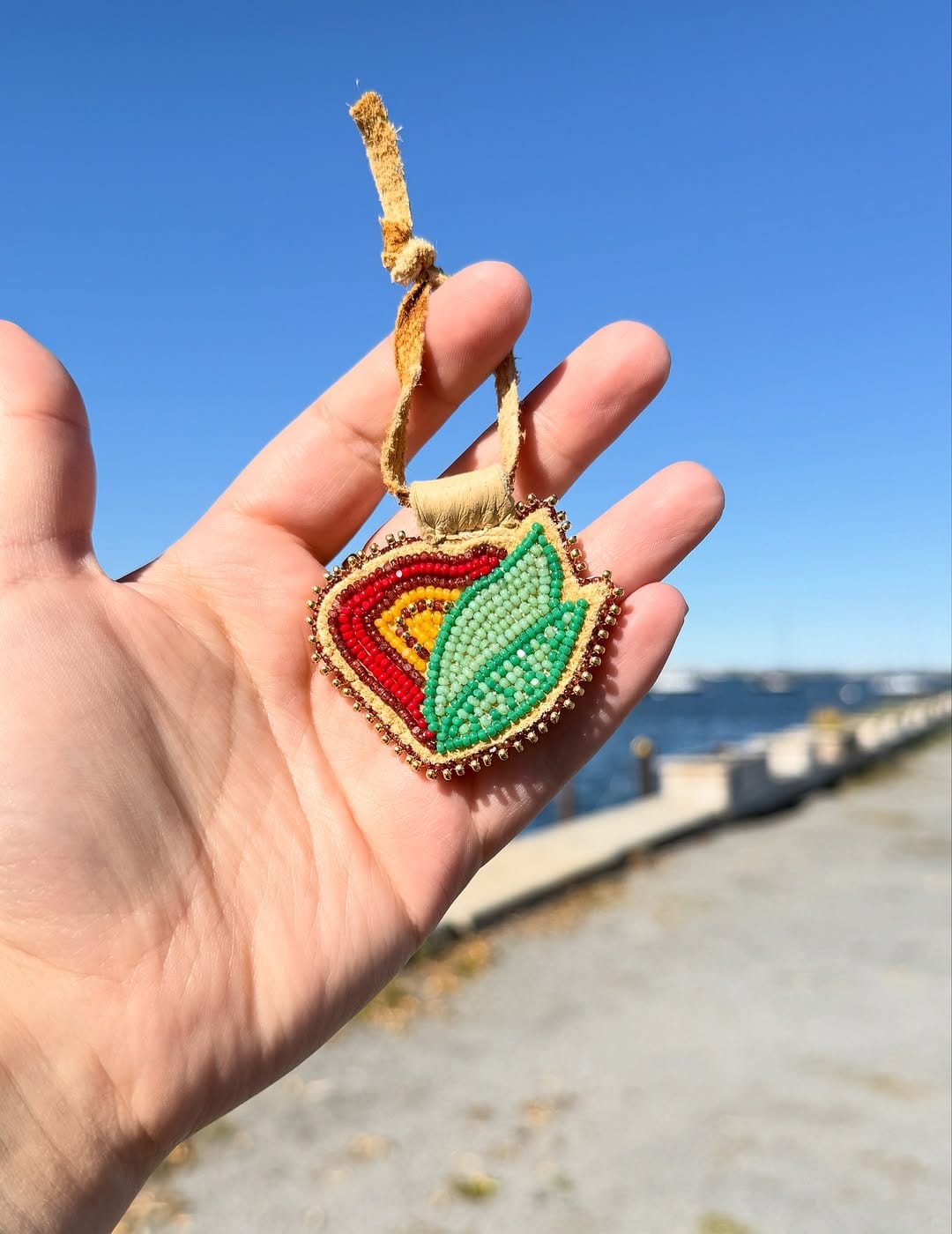 Post 5 by Kaytlyn Nadjiwon | Indigenous Beadwork & Workshops on Instagram (carousel)