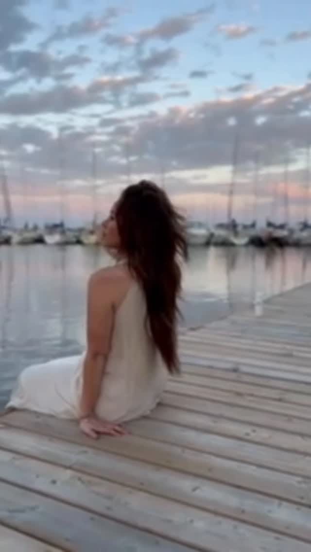 Post 5 by 𝐉𝐎𝐂𝐄𝐋𝐘𝐍| Ottawa Hair Stylist🌞 on Instagram (video)