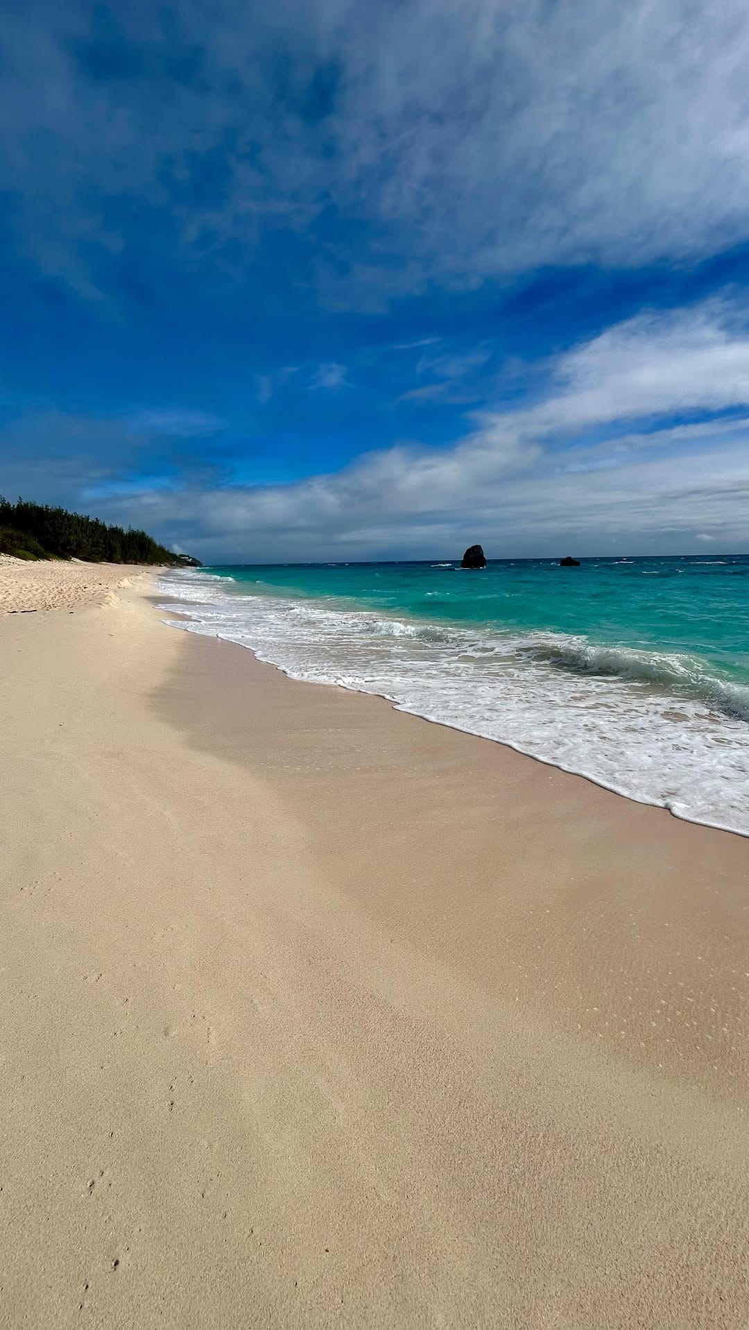 Post 2 by Ocean Art by Kimberley Eddy on Instagram (video)