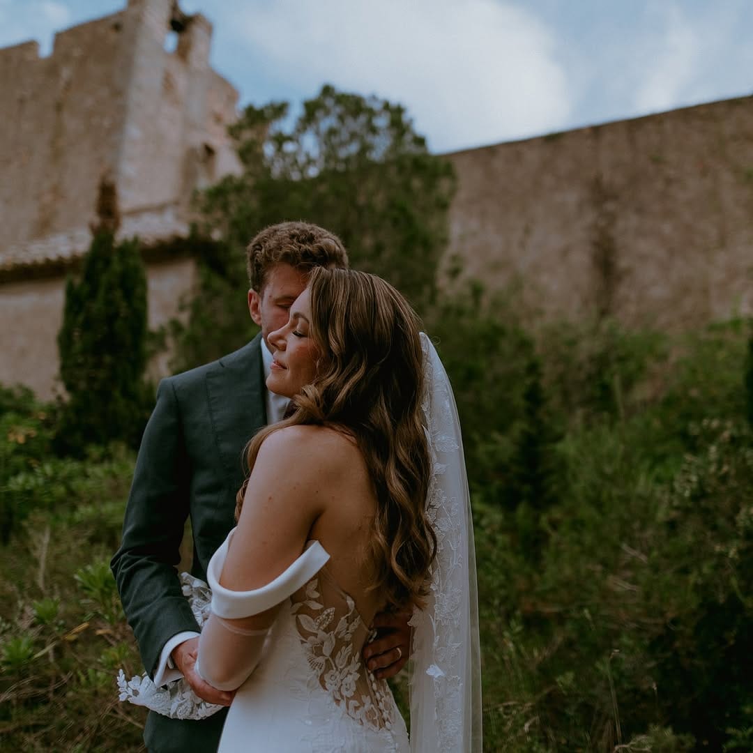 Post 6 by Dallas & Sabrina • Canada & Spain Wedding Photographer on Instagram (carousel)