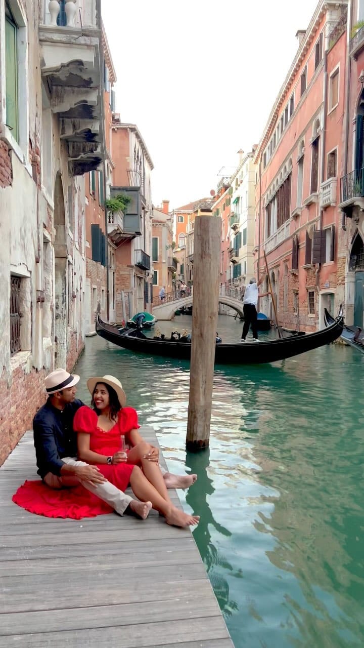Post 4 by Carolin + Ravi on Instagram (video)