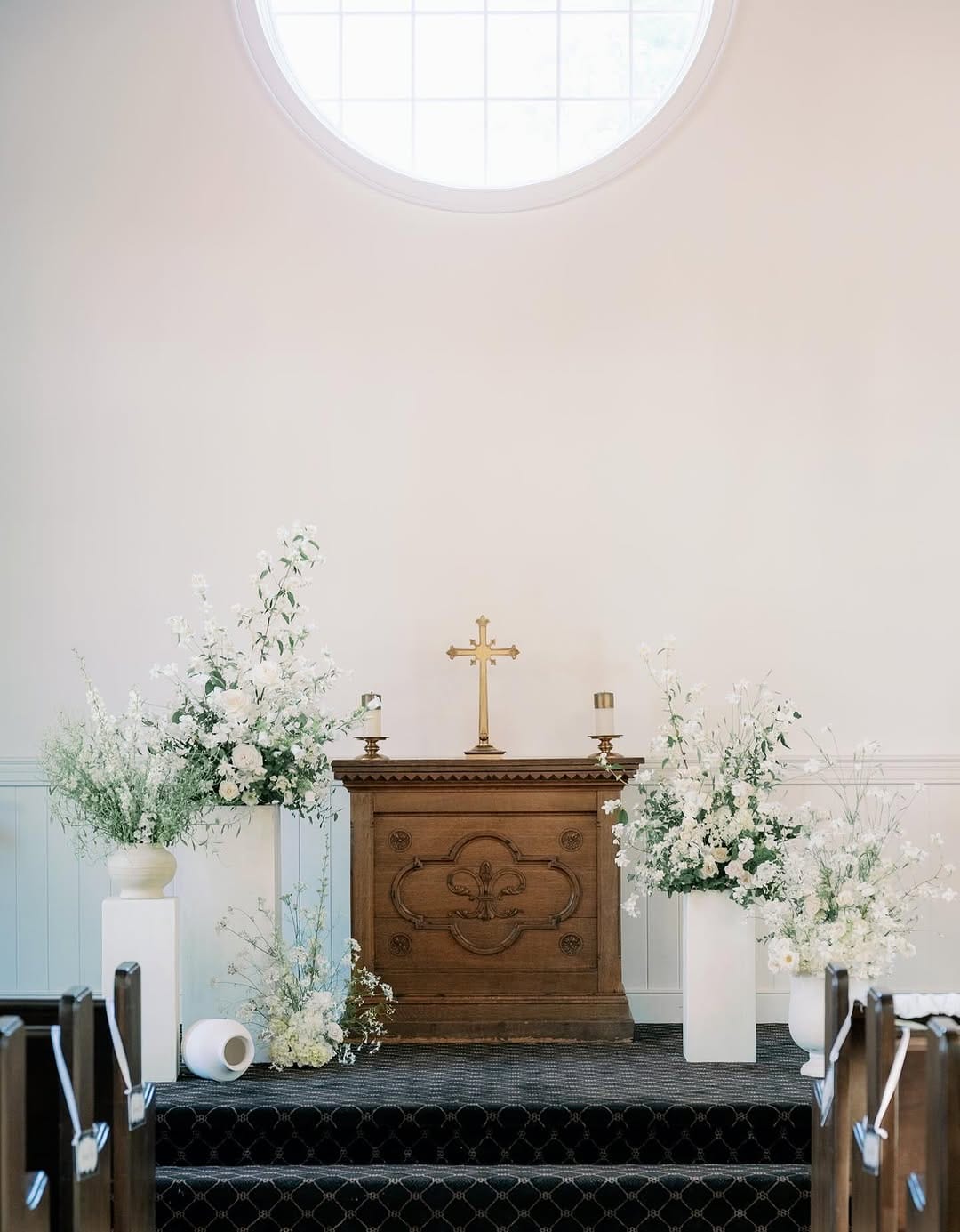 Post 1 by joanne  //  toronto florist on Instagram (carousel)