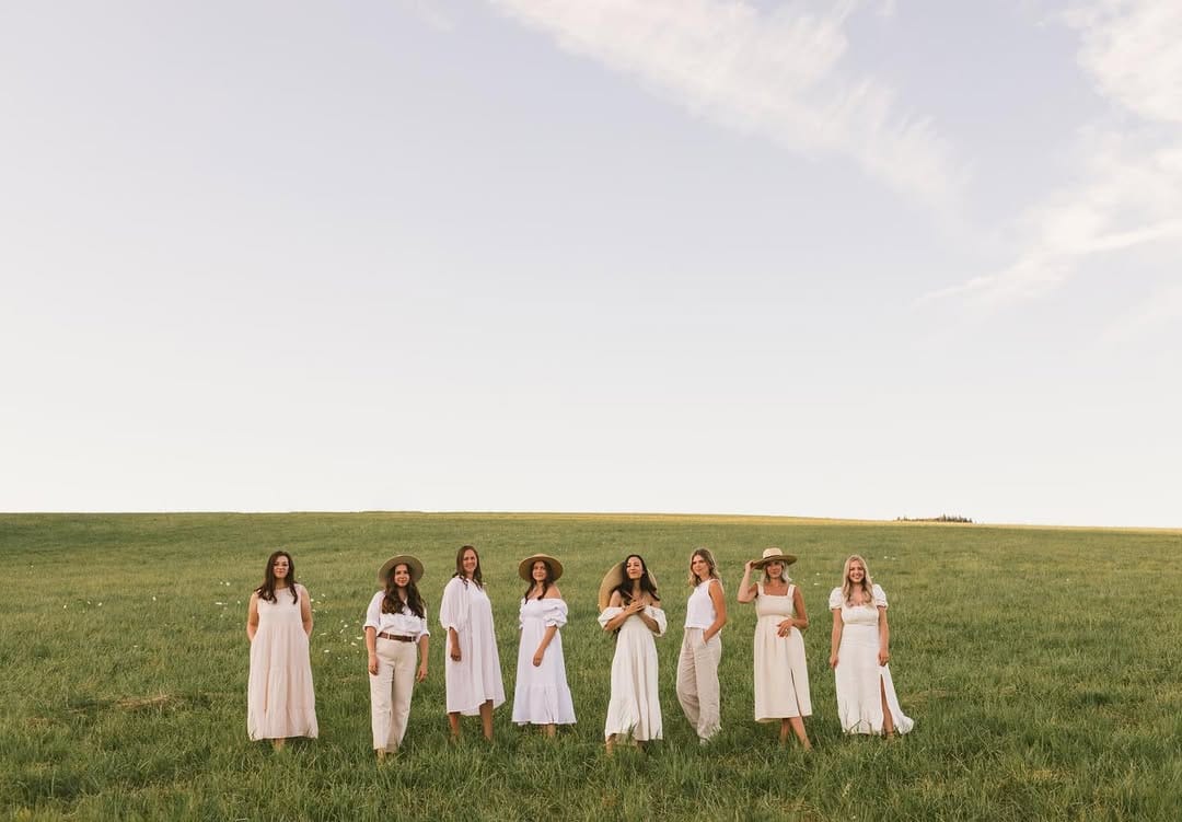 Post 10 by marina lopuga photography on Instagram (carousel)