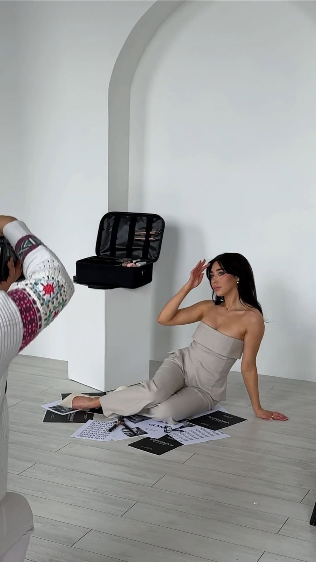 Post 4 by Sophia | Montreal Makeup Artist on Instagram (video)