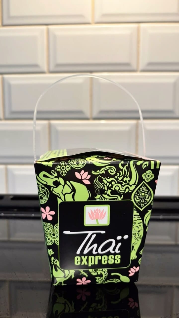 Post 2 by KhanaNosh 🍱 on Instagram (video)