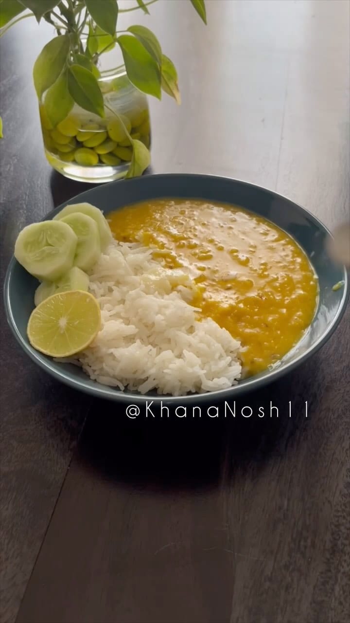 Post 8 by KhanaNosh 🍱 on Instagram (video)