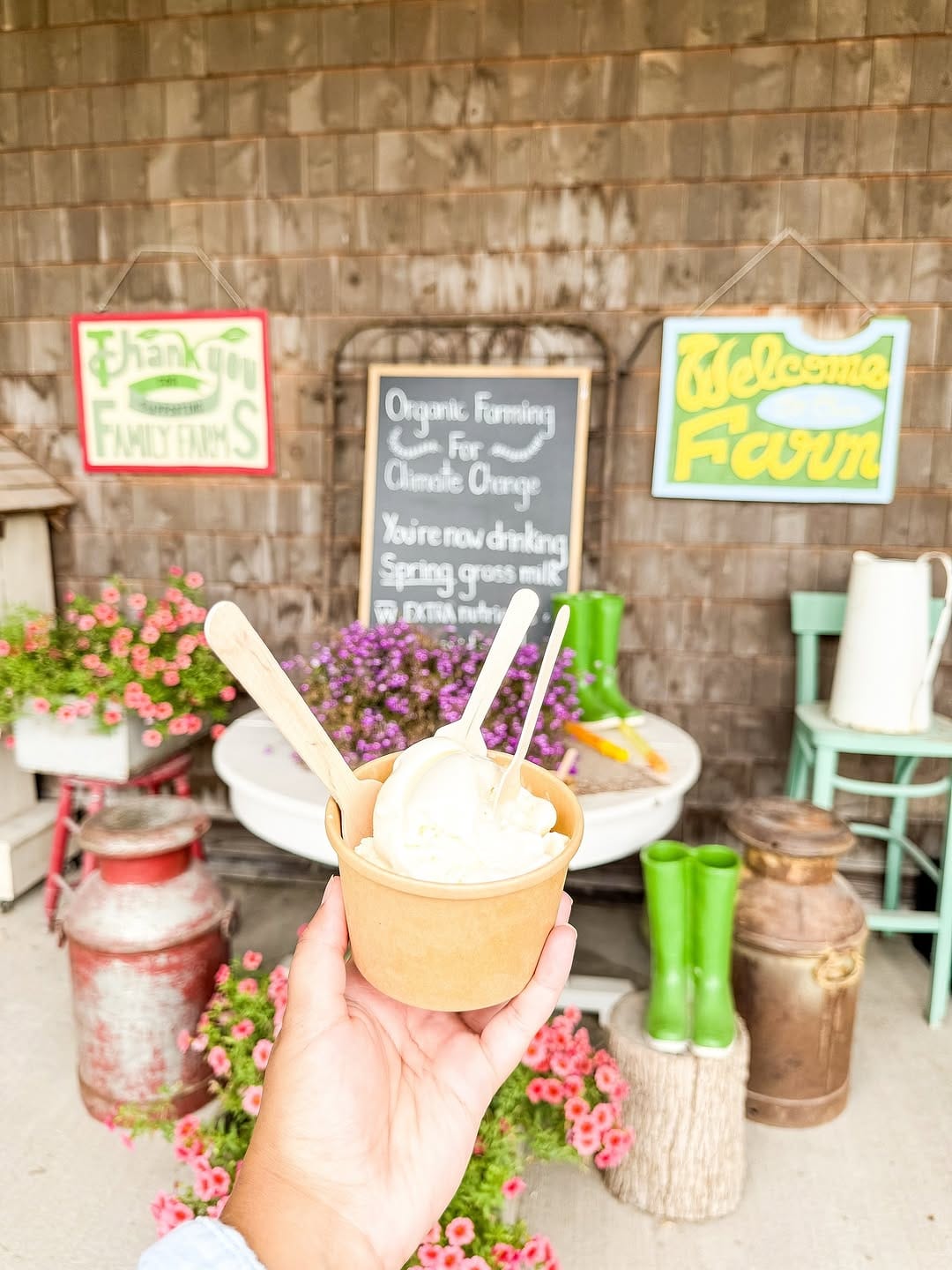Post 6 by Atiyyah/Pasta&Peonies on Instagram (image)