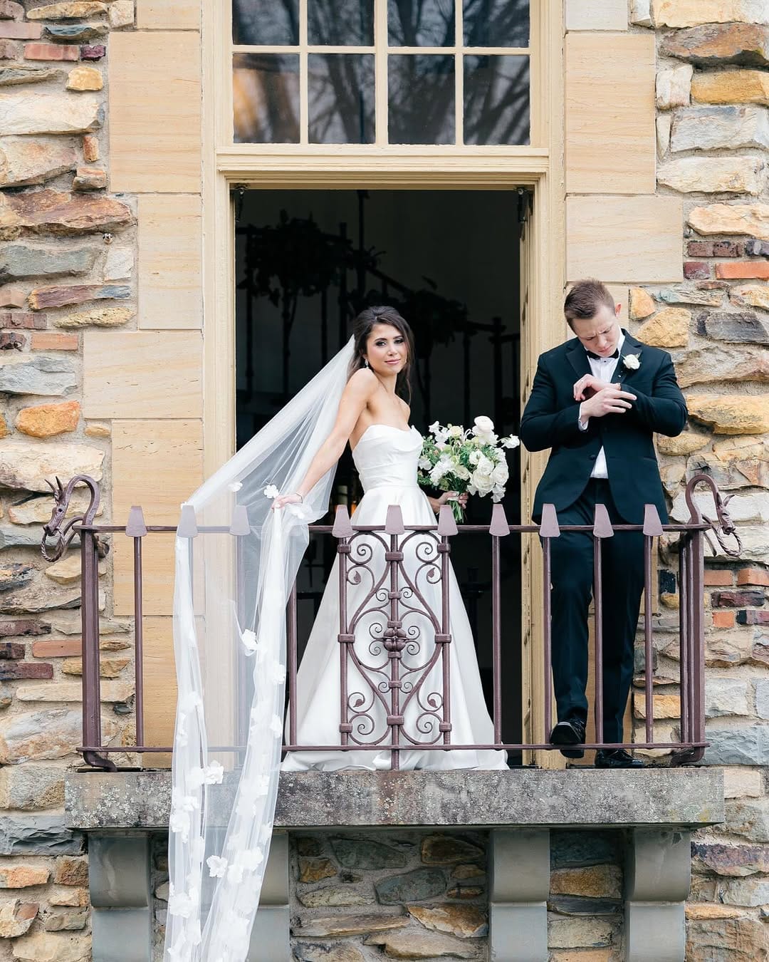 Post 10 by The Chase Collective | Wedding Photos + Films on Instagram (carousel)
