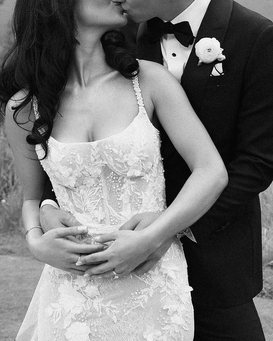 Post 9 by LUXURY WEDDING PHOTOGRAPHER on Instagram (carousel)
