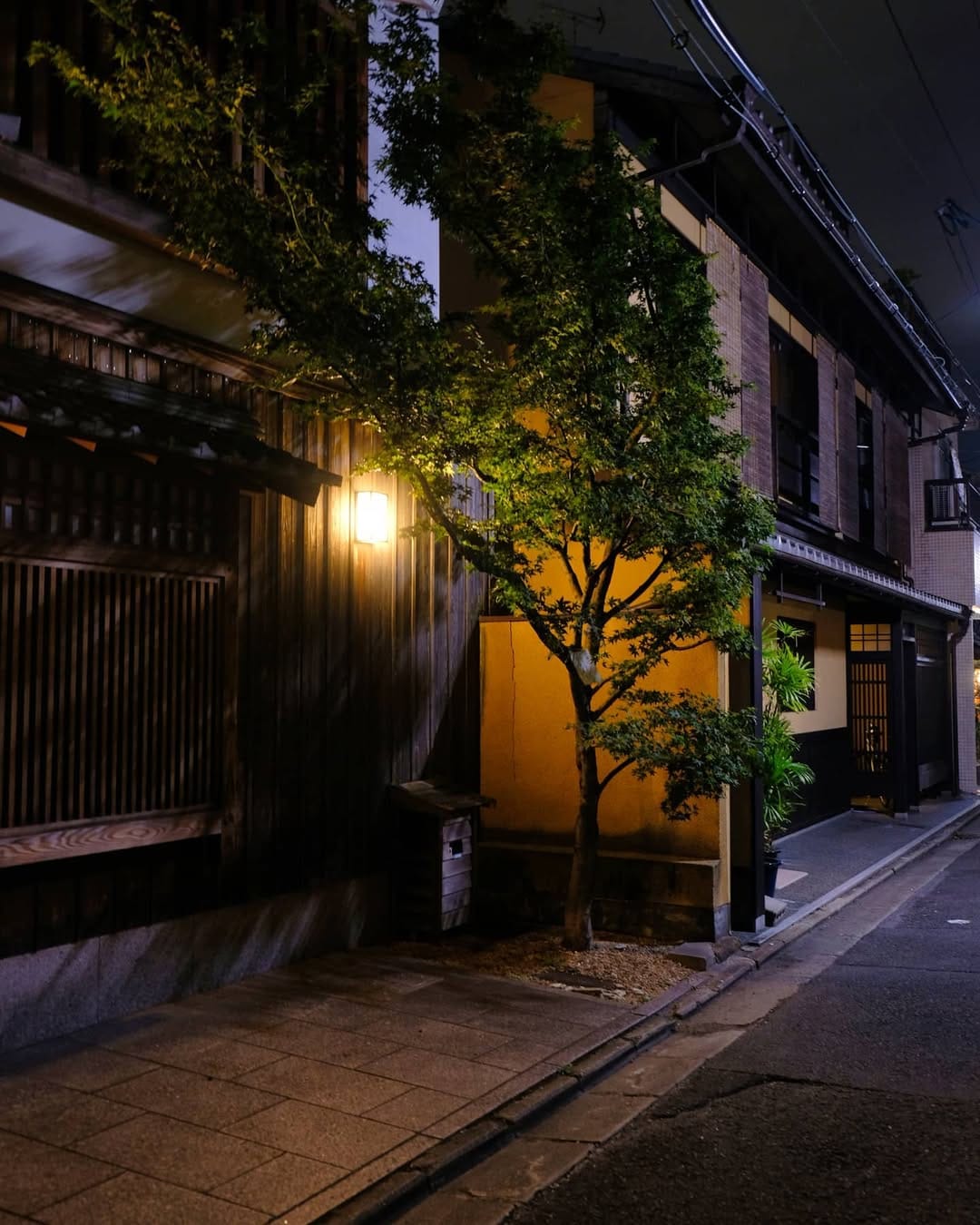Post 2 by Trip With Us on Instagram (image)