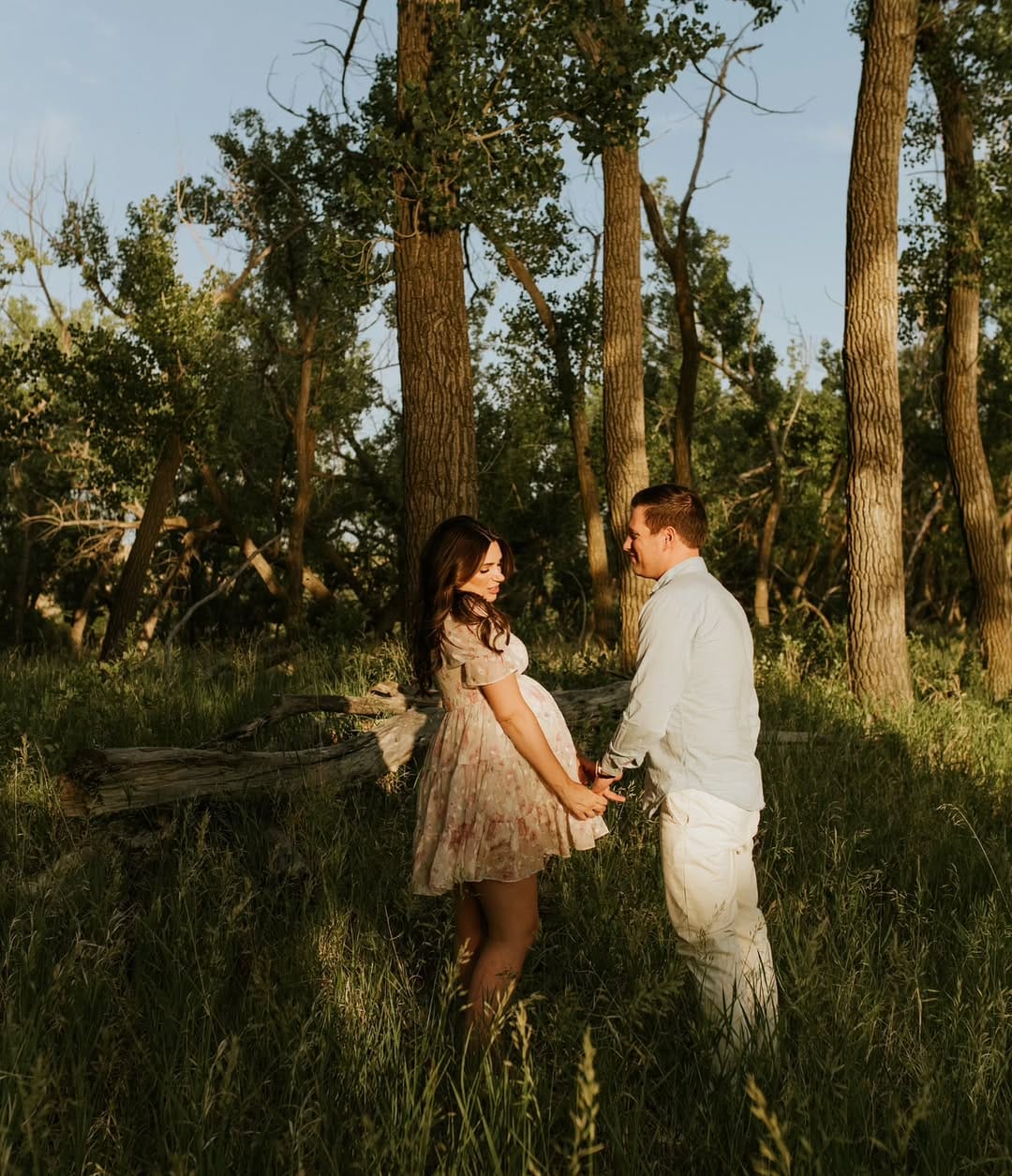 Post 4 by Ashley M Photography - Lethbridge Photographer on Instagram (carousel)