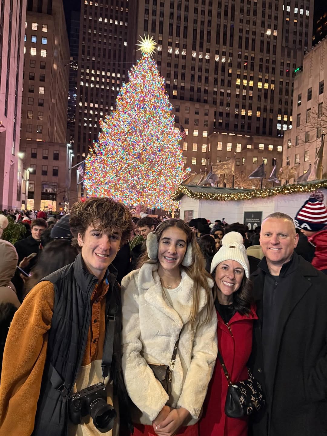 Post 4 by 𝑩𝒓𝒊𝒆𝒍𝒍𝒆 (𝐌𝗼𝗺 👀) on Instagram (carousel)