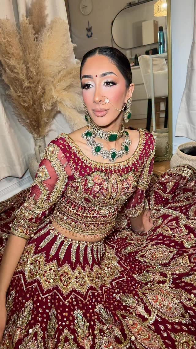 Post 1 by Jyoti Sogi | BRIDAL MAKEUP AND HAIR 🪬 on Instagram (video)