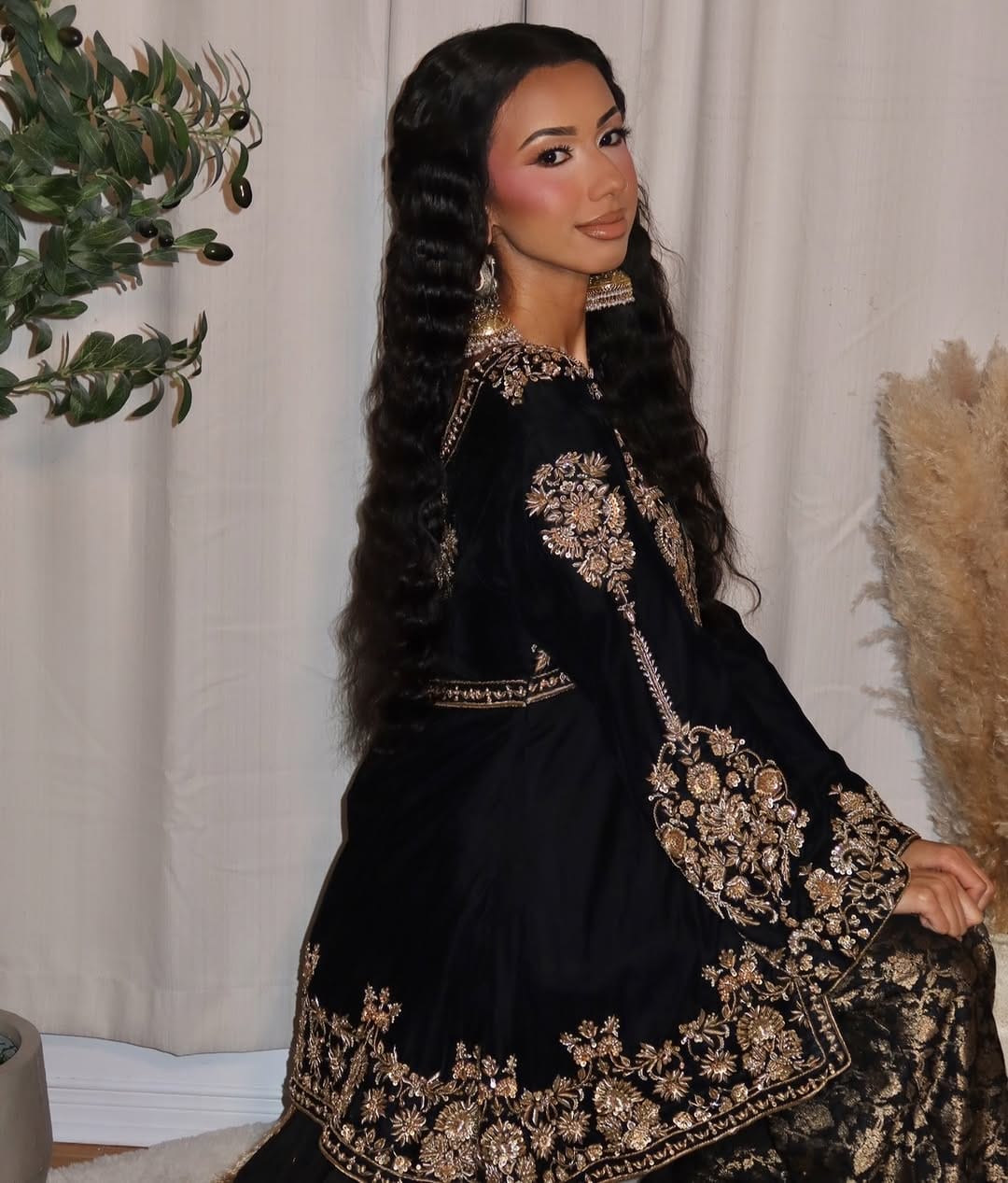 Post 2 by Jyoti Sogi | BRIDAL MAKEUP AND HAIR 🪬 on Instagram (carousel)