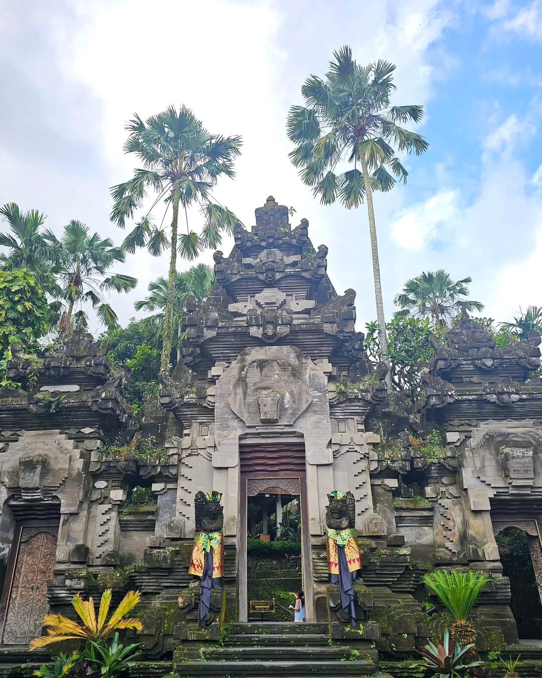 Post 8 by Jen | Travel & Adventure on Instagram (carousel)