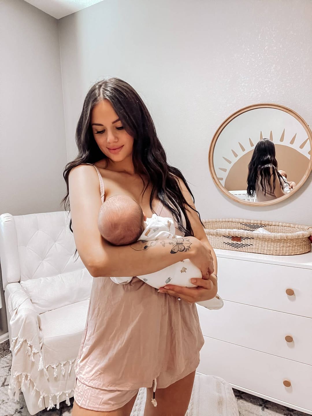Post 2 by Nurtured 9 | Pregnancy & Postpartum Gifts on Instagram (image)