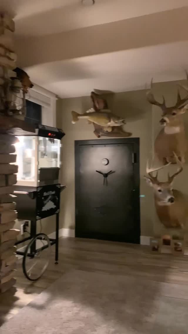 Post 7 by Andy Nemo Winder on Instagram (video)