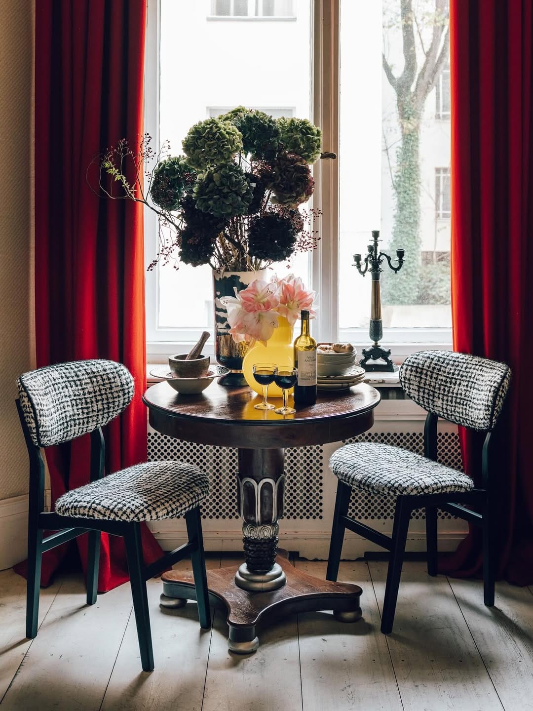 Post 10 by Frank Stueve Interiors on Instagram (image)