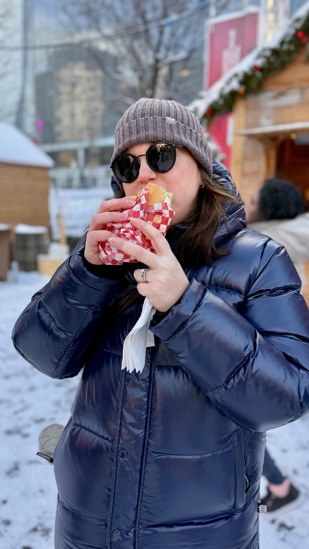 Post 7 by Midnight Mom on Instagram (video)