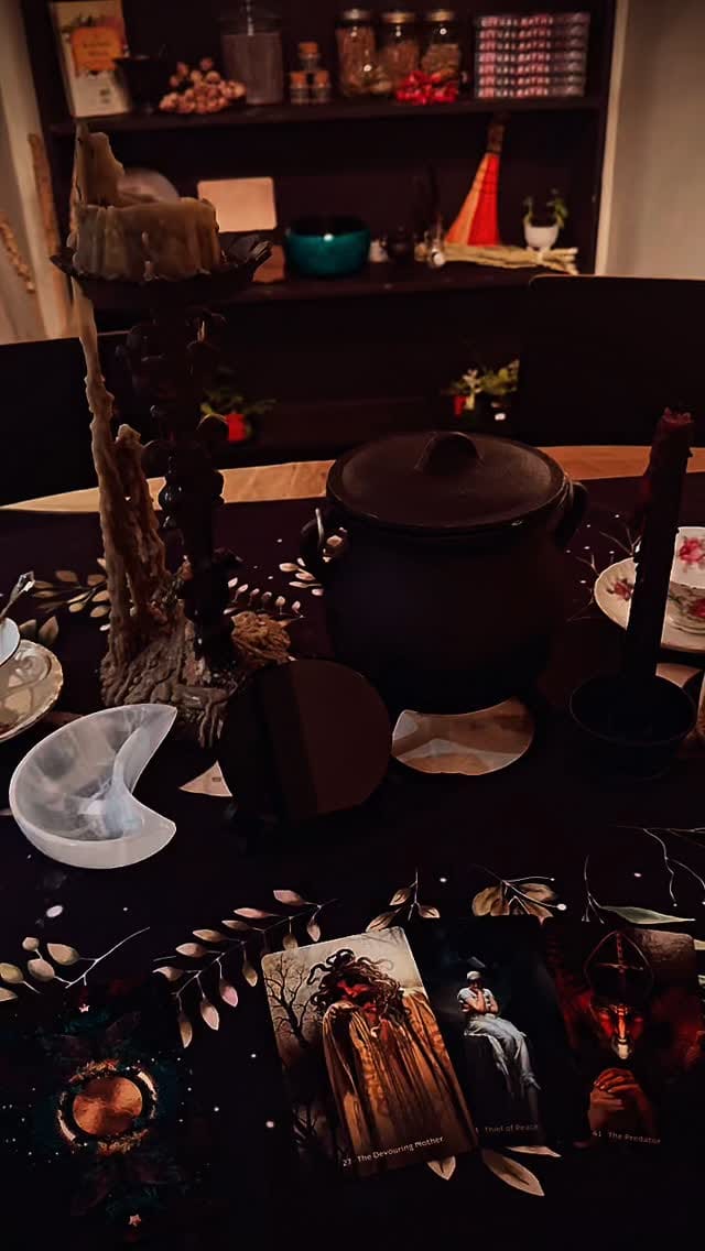 Post 8 by Blackthorn Mercantile on Instagram (video)