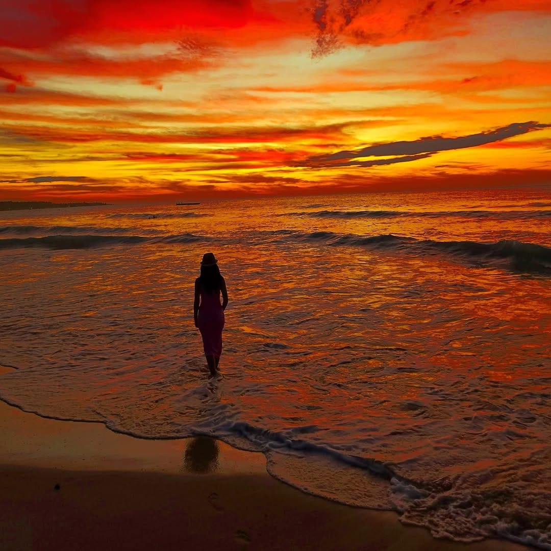 Post 5 by Wafa Mahbouli on Instagram (image)