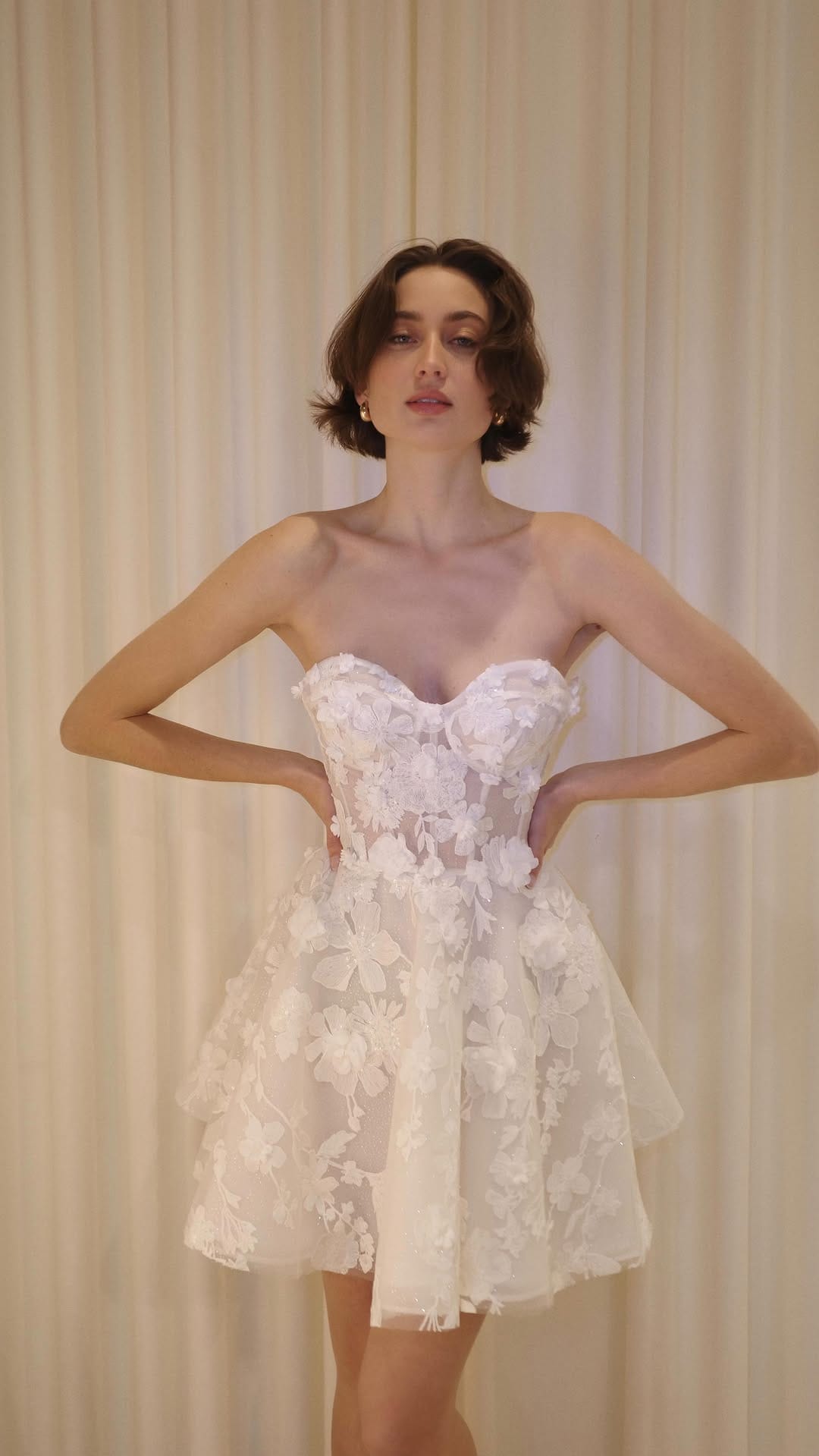 Post 5 by MARA MADI BRIDAL on Instagram (video)