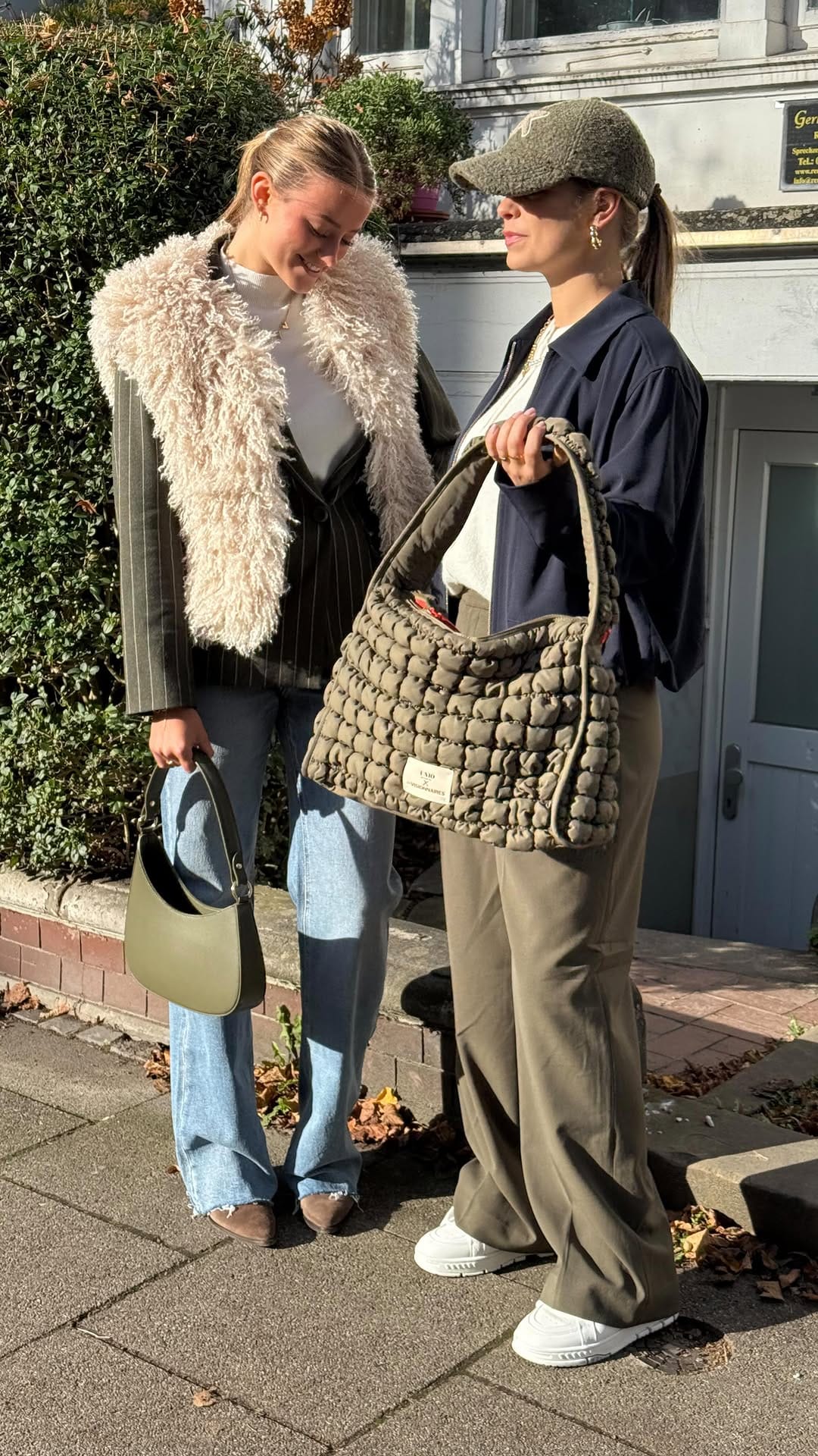 Post 7 by Princess & Queens Bremen on Instagram (video)