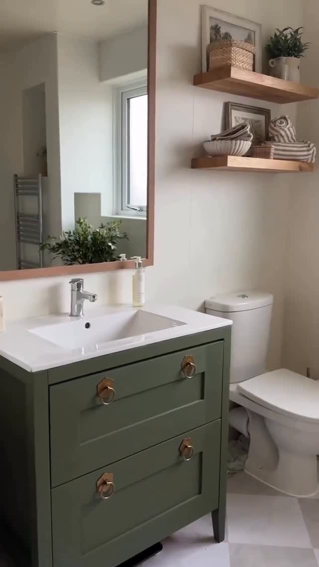 Post 2 by Homebase on Instagram (video)