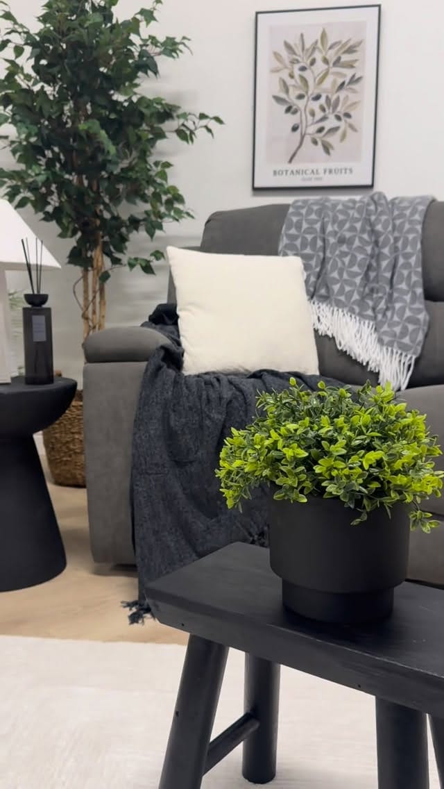 Post 8 by Homebase on Instagram (video)