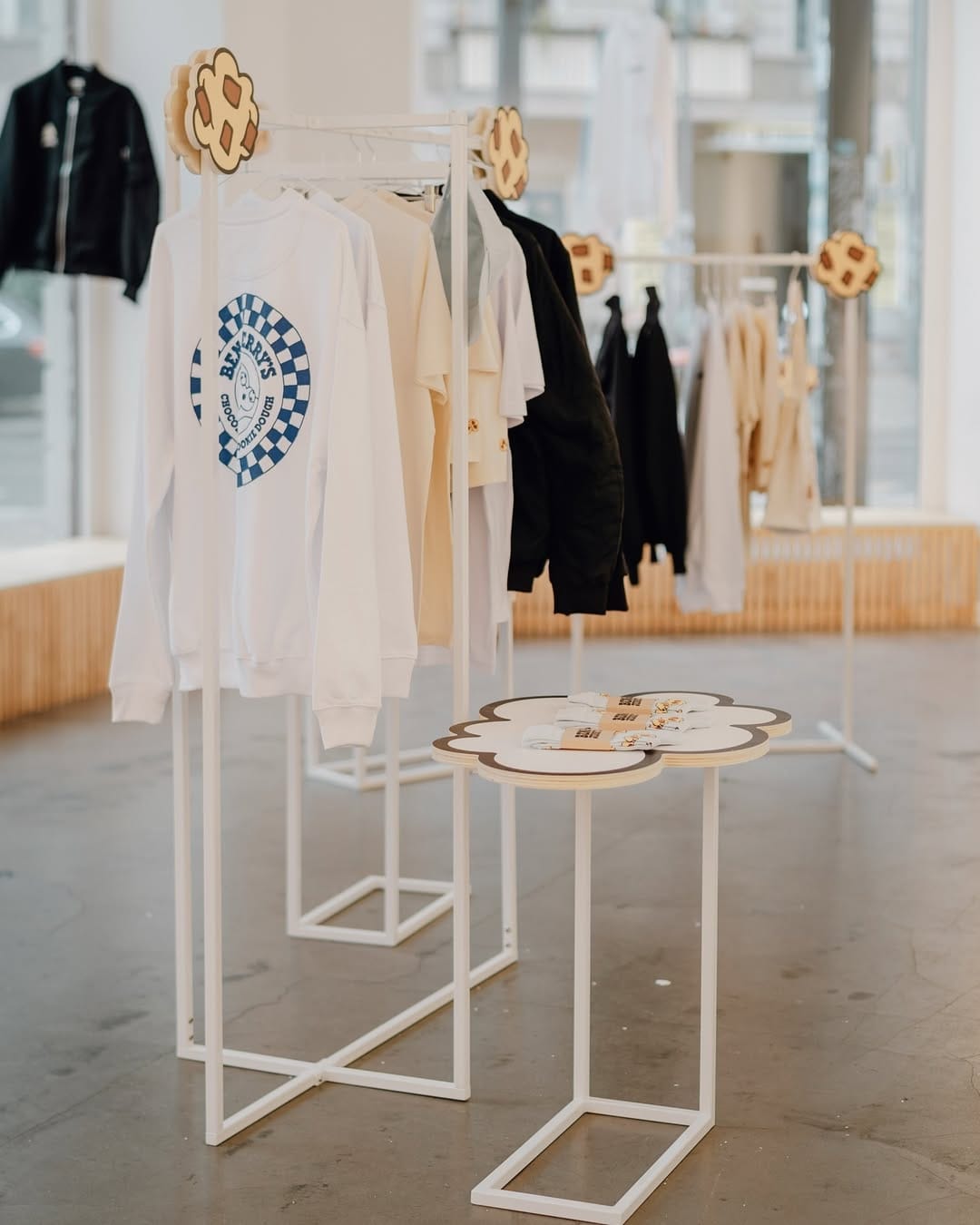 Post 5 by Natural Goods Berlin on Instagram (carousel)
