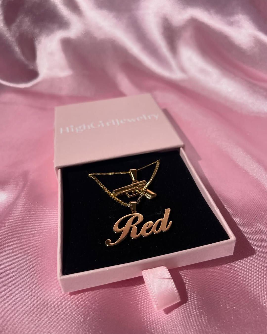 Post 1 by HighGirlJewelry on Instagram (carousel)