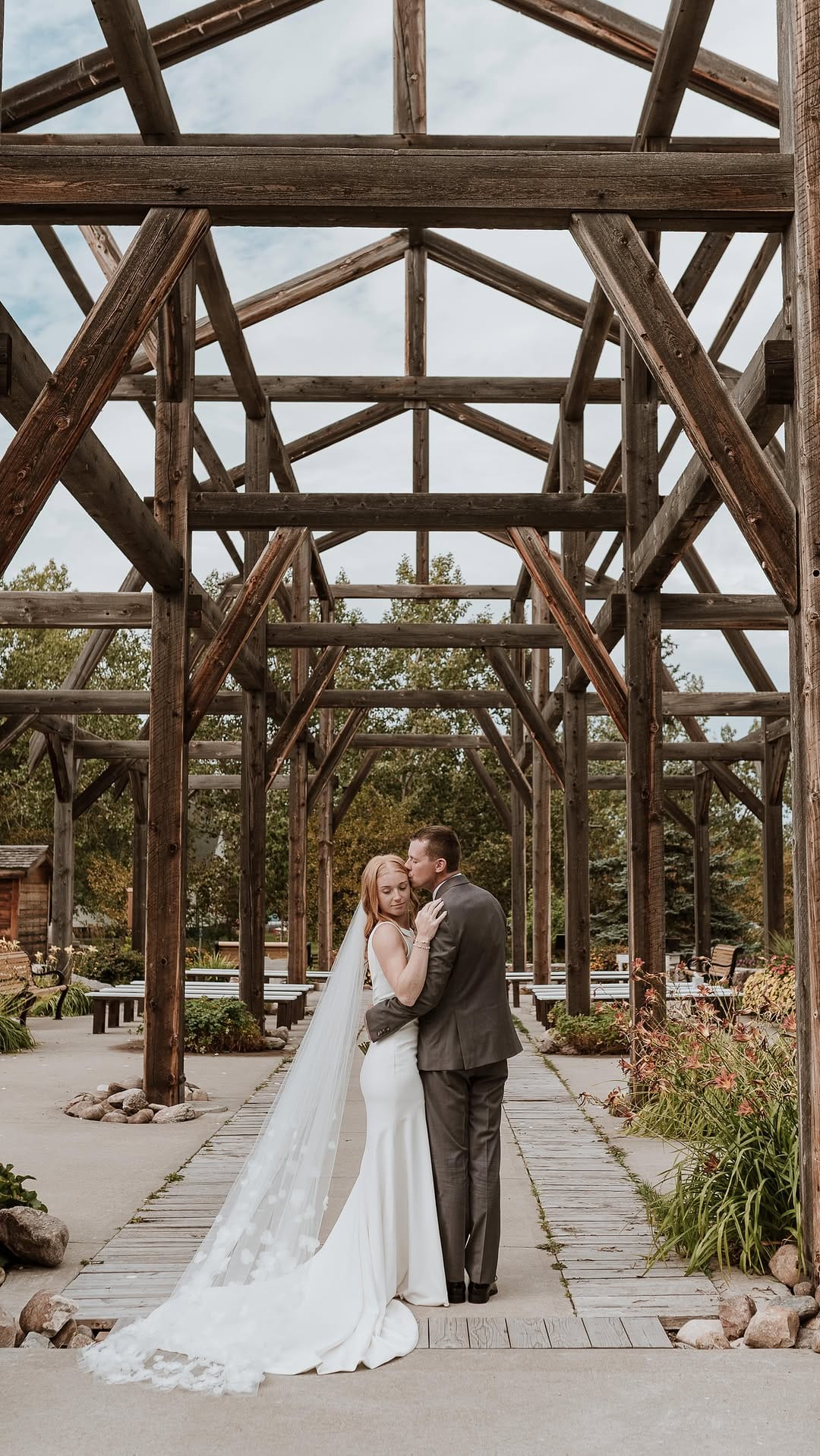 Post 9 by Edmonton Wedding Photographer on Instagram (video)