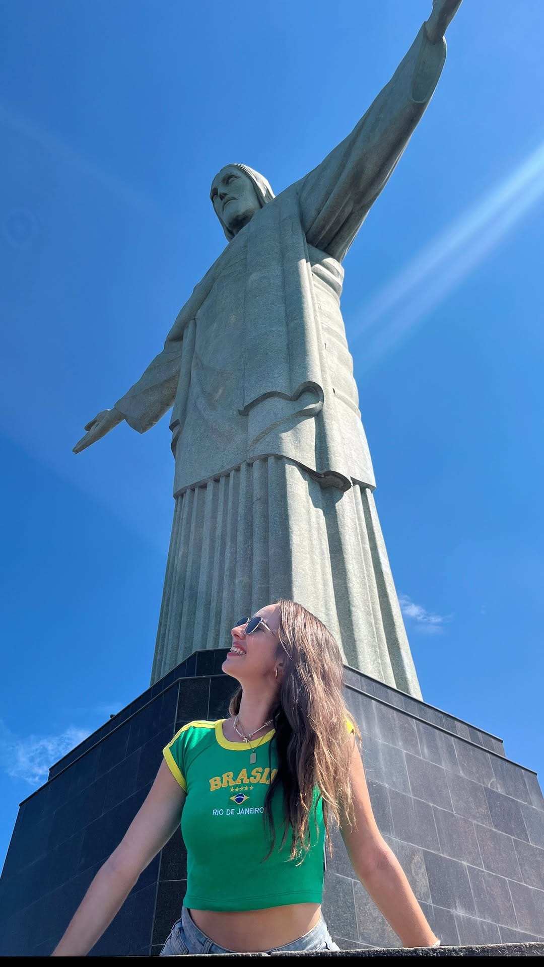 Post 7 by Travel Elle 🇬🇧 Content Creator 🇨🇦 on Instagram (video)