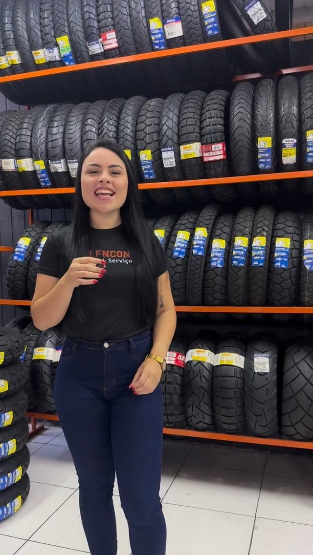 Post 7 by Moto Encontro Moto Center on Instagram (video)