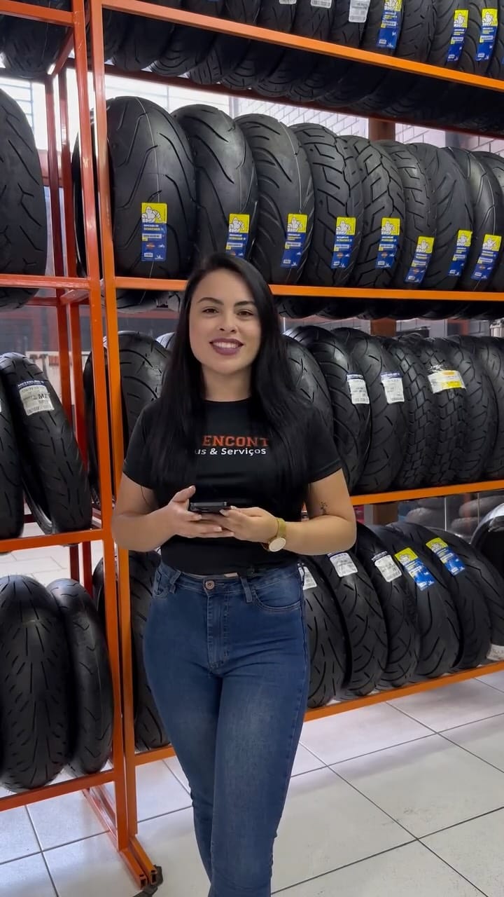 Post 4 by Moto Encontro Moto Center on Instagram (video)