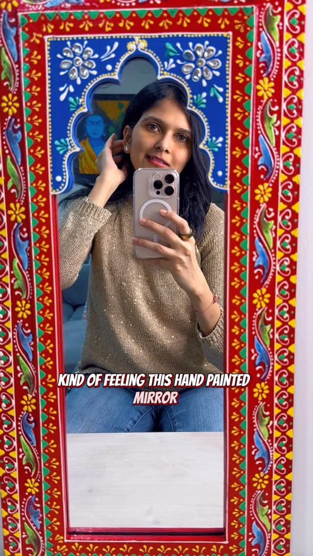 Post 6 by Minnat Shah | Toronto Influencer on Instagram (video)
