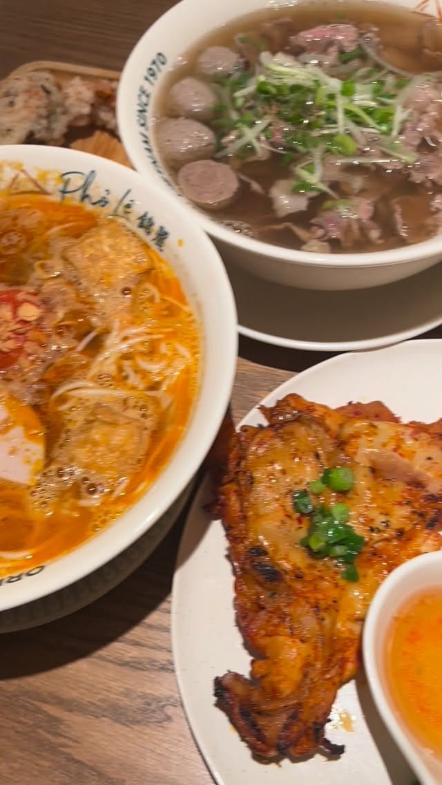 Post 4 by d&c 🫶🏼 where we eating? on Instagram (video)
