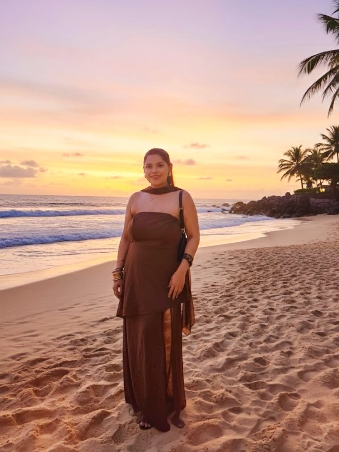 Post 9 by Dr.Arushi Soni | Fashion & Travel on Instagram (carousel)