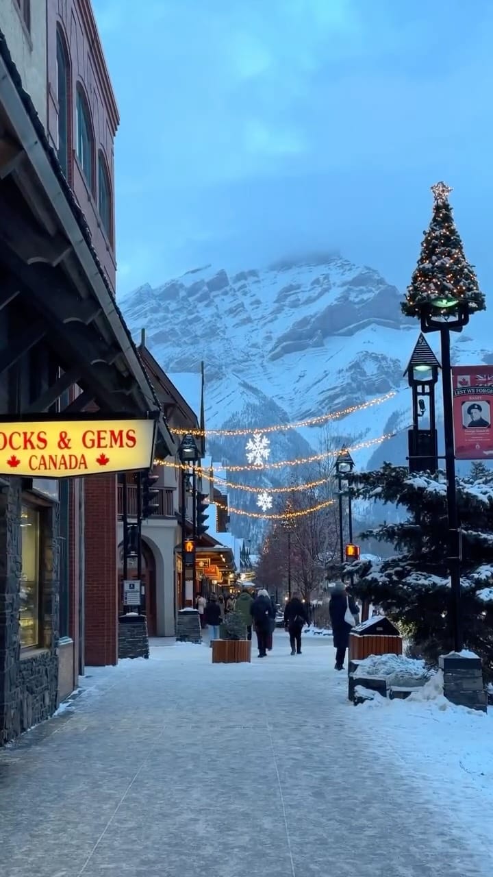 Post 3 by Serenity-Rose Lawlor | hiking, travel, outdoors on Instagram (video)