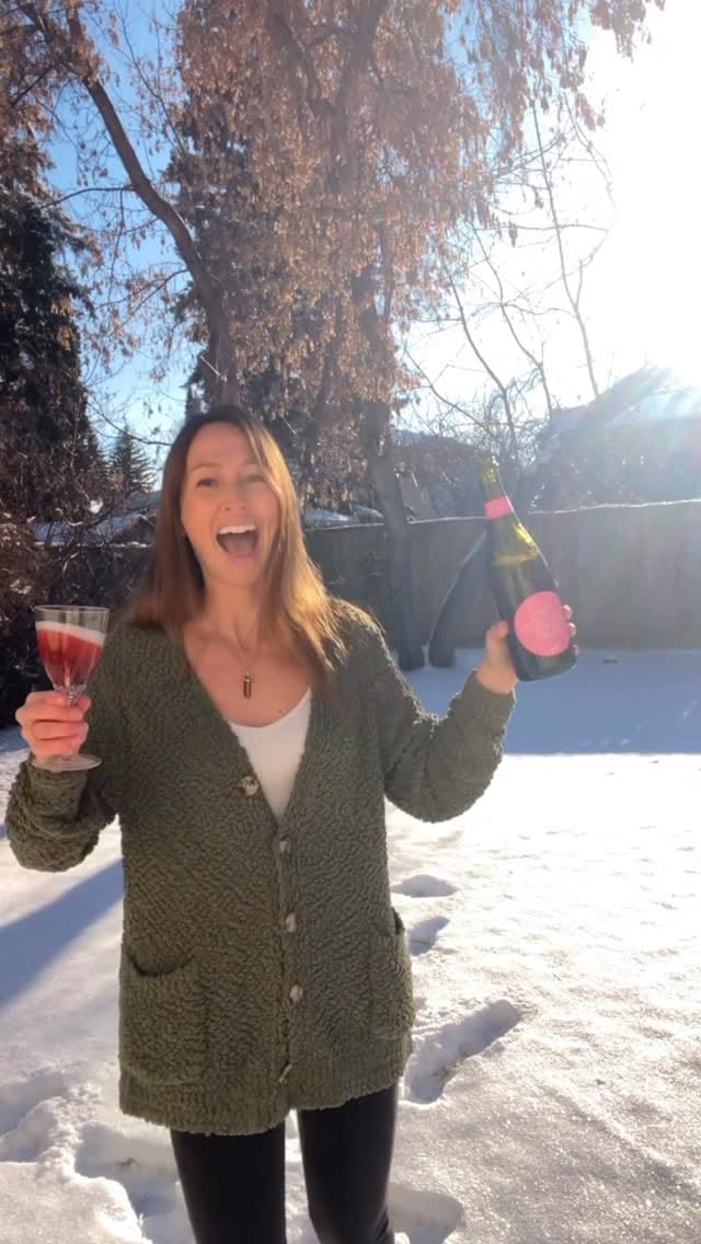 Post 1 by Steph | The Pink Backpack on Instagram (video)