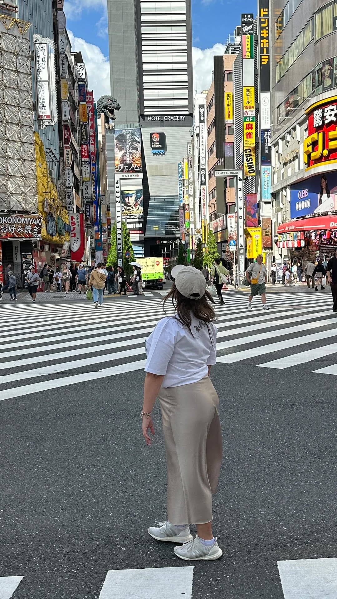 Post 9 by Babs Ehrenbergerova on Instagram (video)