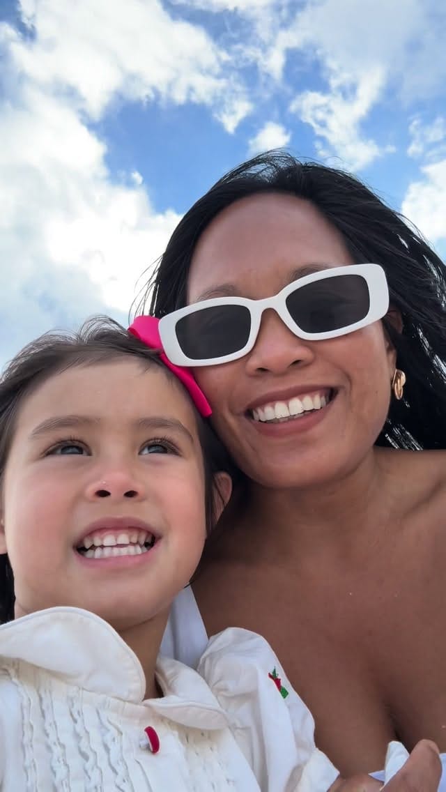 Post 3 by Halifax Blogger& Momma on Instagram (video)